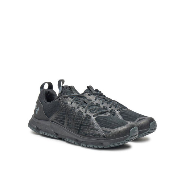 Кросівки Under Armour MG Strikefast Чорний (Black)