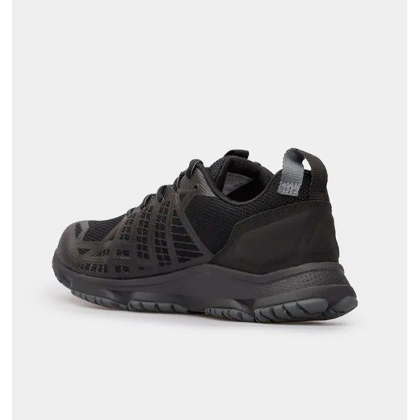 Кросівки Under Armour MG Strikefast Чорний (Black)