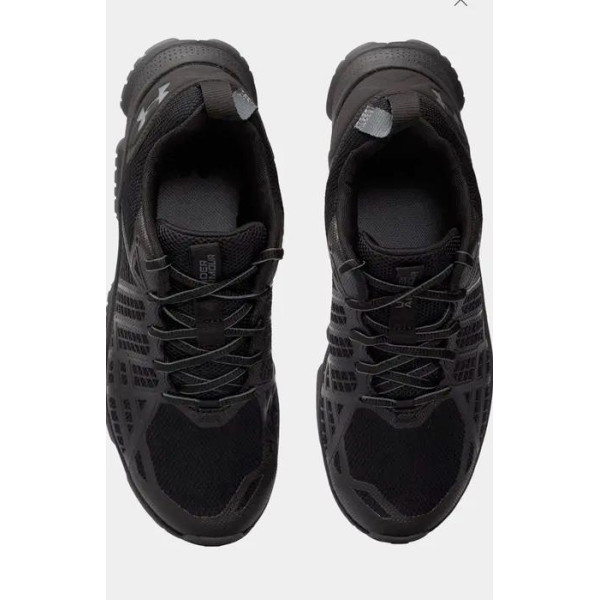 Кросівки Under Armour MG Strikefast Чорний (Black)