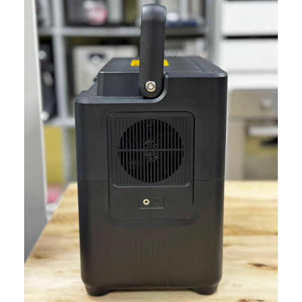 Портативна зарядна станція Craftfull PS800